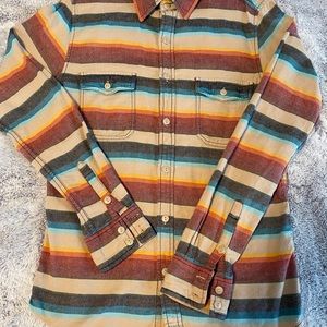 Arizona Jeans flannel button down Medium